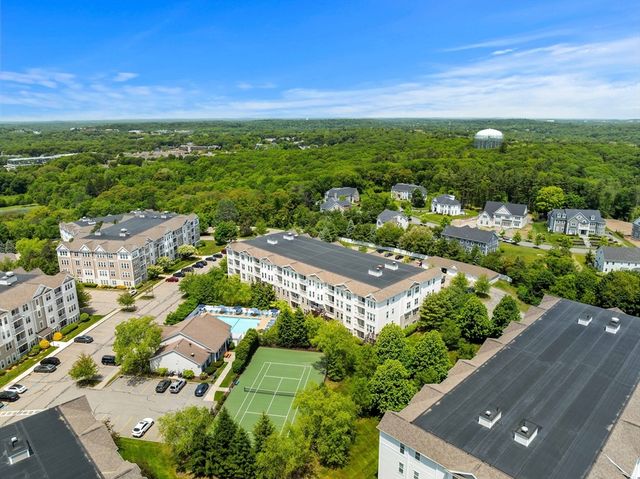 204 Clocktower Drive 311, Waltham, MA 02452