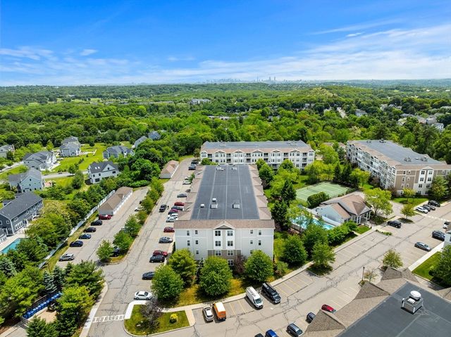 204 Clocktower Drive 311, Waltham, MA 02452