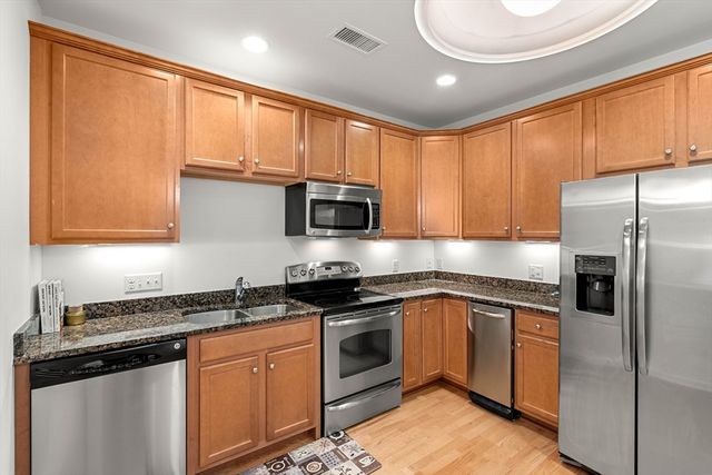 204 Clocktower Drive 311, Waltham, MA 02452