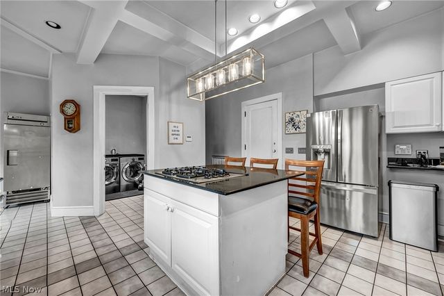 16310 S Woodland Road, Shaker Heights, OH 44120