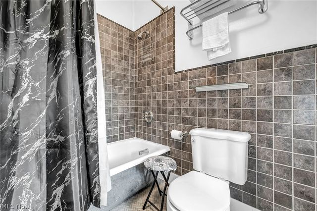 16310 S Woodland Road, Shaker Heights, OH 44120