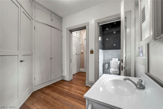 16310 S Woodland Road, Shaker Heights, OH 44120