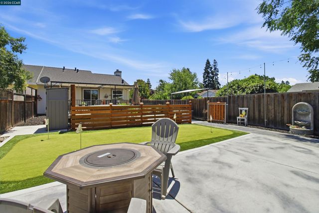 4956 Erica Way, Livermore, CA 94550
