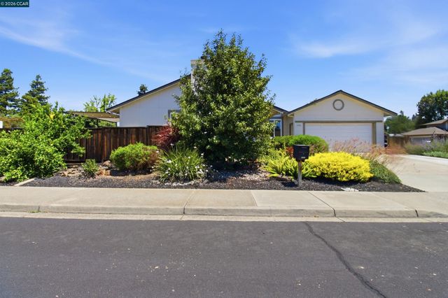 4956 Erica Way, Livermore, CA 94550