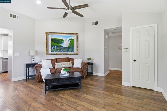 4956 Erica Way, Livermore, CA 94550
