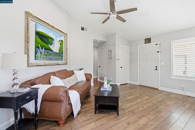 4956 Erica Way, Livermore, CA 94550