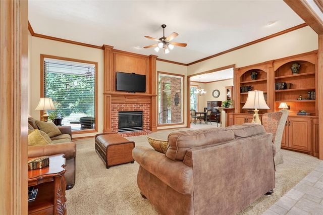 7400 Oakwood Creek Road, Edmond, OK 73034