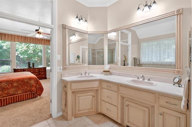 7400 Oakwood Creek Road, Edmond, OK 73034