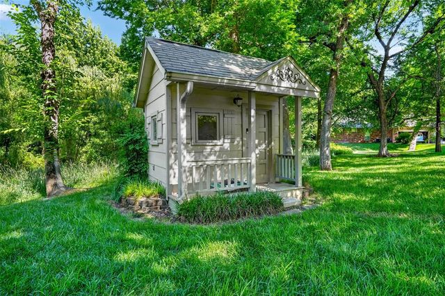 7400 Oakwood Creek Road, Edmond, OK 73034