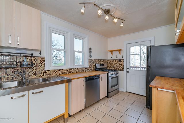 2011 Woodbourne Ave 2, Louisville, KY 40205
