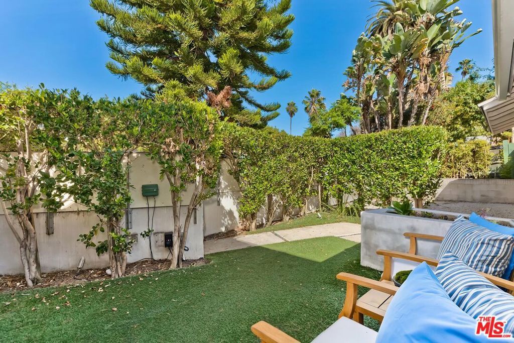 674 San Juan Avenue, Venice, CA 90291 — photo 3
