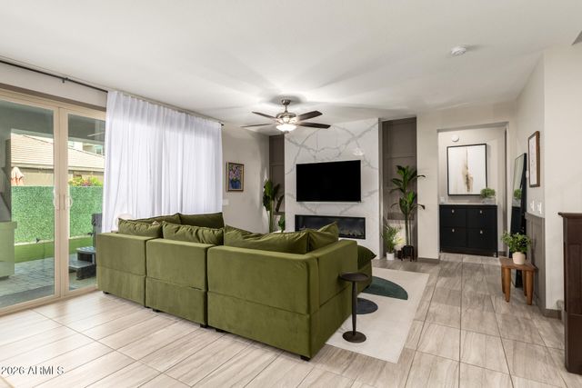 3684 E EBANO Street, Gilbert, AZ 85295