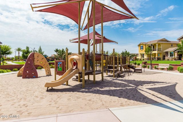 3684 E EBANO Street, Gilbert, AZ 85295