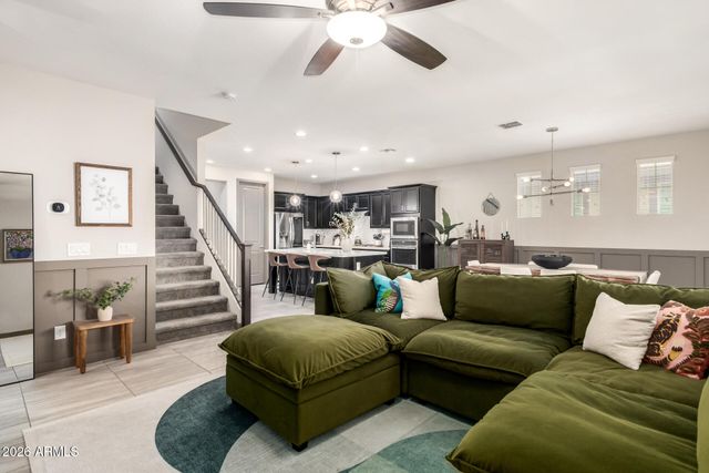 3684 E EBANO Street, Gilbert, AZ 85295