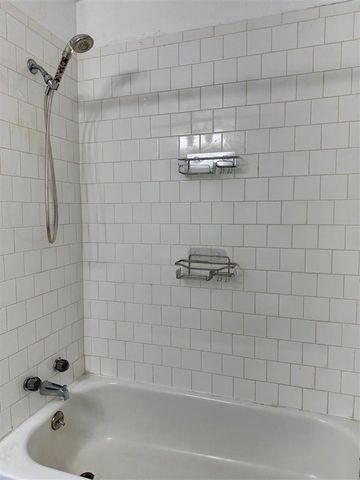 1902 W Randall Ave, Duncan, OK 73533