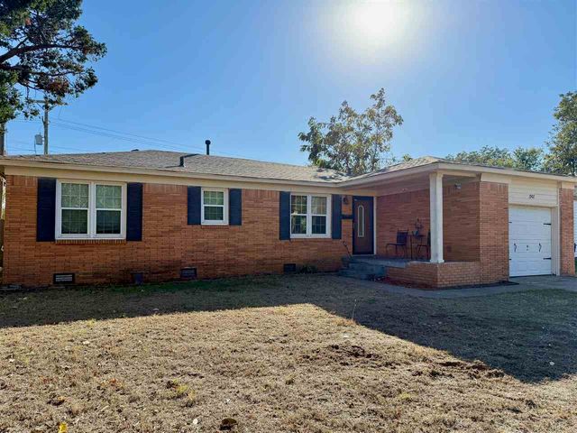 1902 W Randall Ave, Duncan, OK 73533