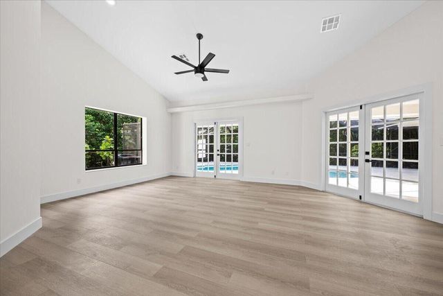 15133 87th Trail, Palm Beach Gardens, FL 33418