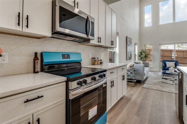 1409 Doyle Avenue, Dallas, TX 75203