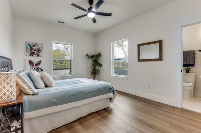 1409 Doyle Avenue, Dallas, TX 75203