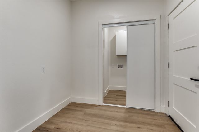 1409 Doyle Avenue, Dallas, TX 75203