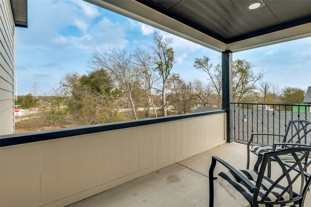 1409 Doyle Avenue, Dallas, TX 75203