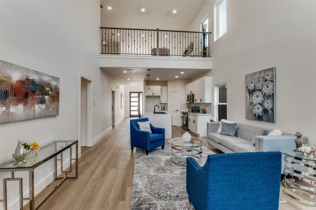 1409 Doyle Avenue, Dallas, TX 75203