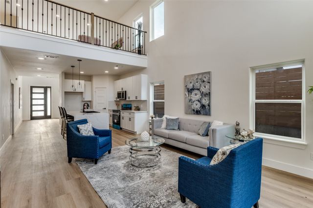 1409 Doyle Avenue, Dallas, TX 75203