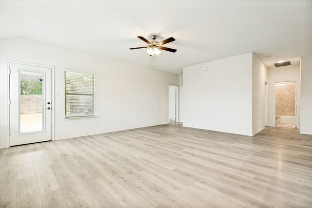 1017 Crepe Myrtle Lane, Anna, TX 75409