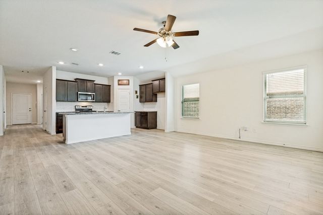 1017 Crepe Myrtle Lane, Anna, TX 75409