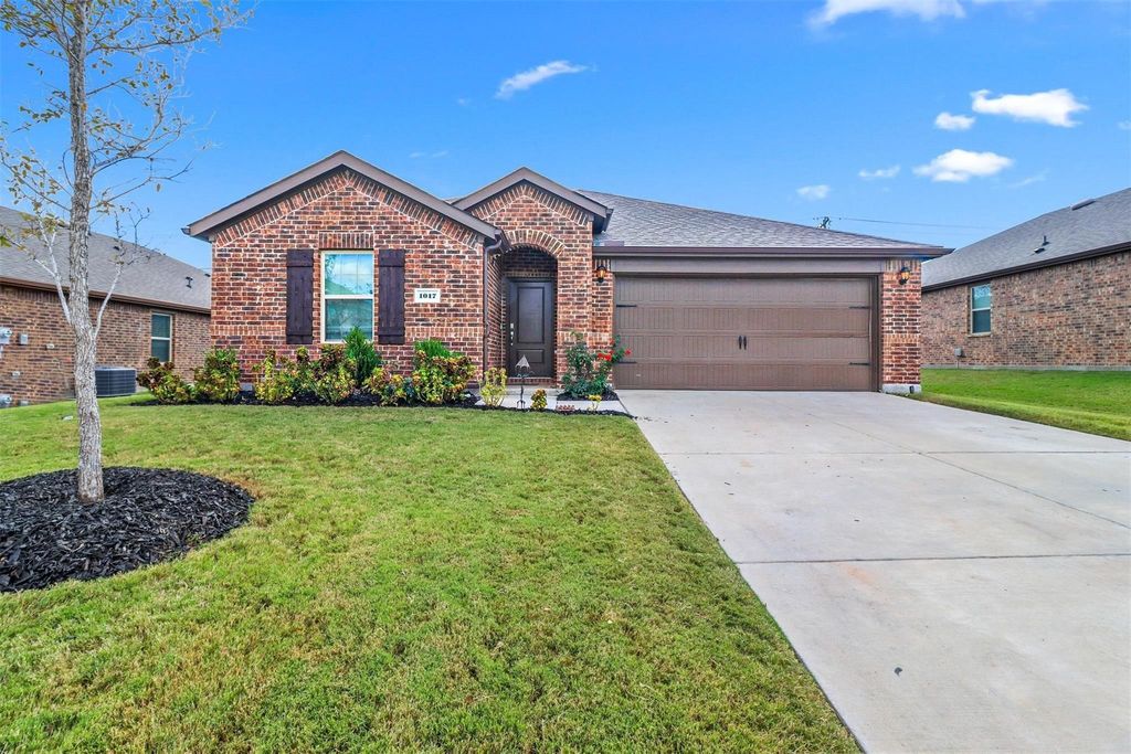 1017 Crepe Myrtle Lane, Anna, TX 75409