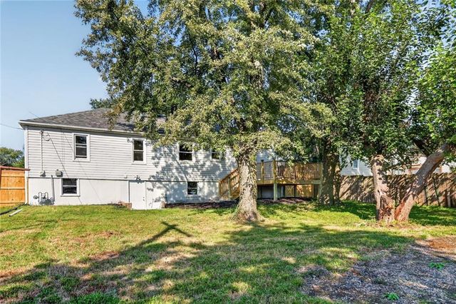 312 S CHESTER Terrace, Olathe, KS 66061