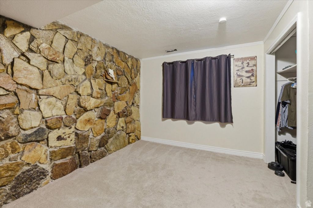 Image 13 of property listing at 288 N 100 E, Millville, UT 84326
