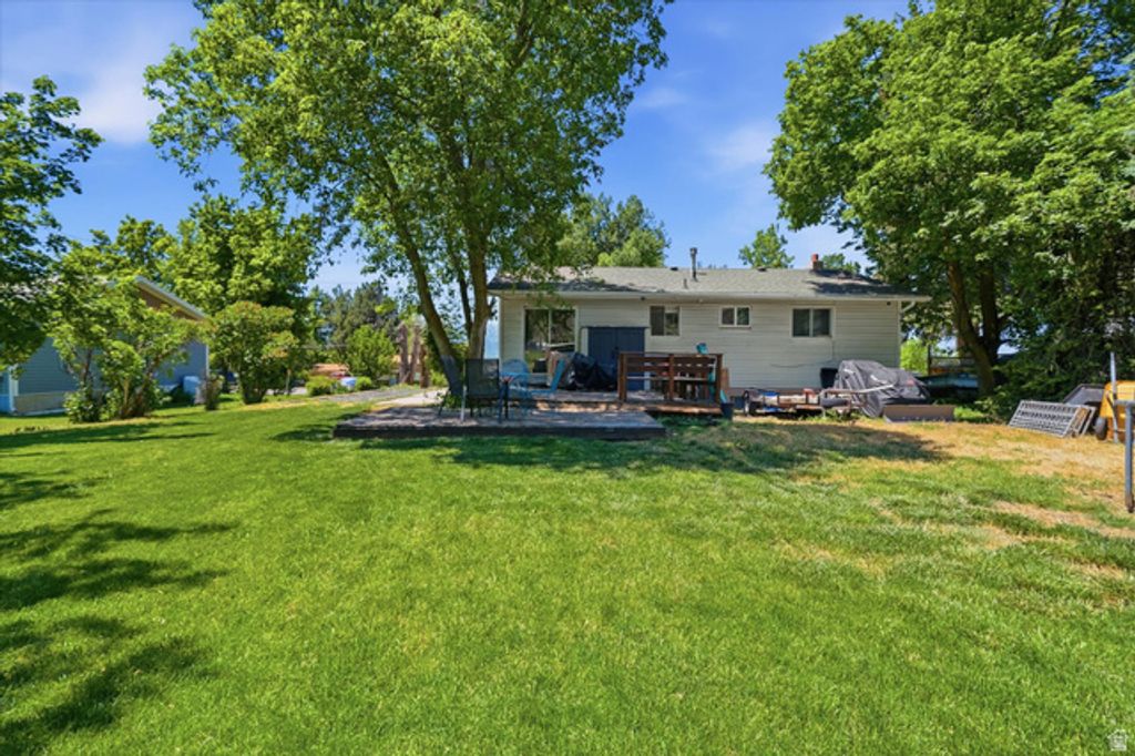Image 16 of property listing at 288 N 100 E, Millville, UT 84326