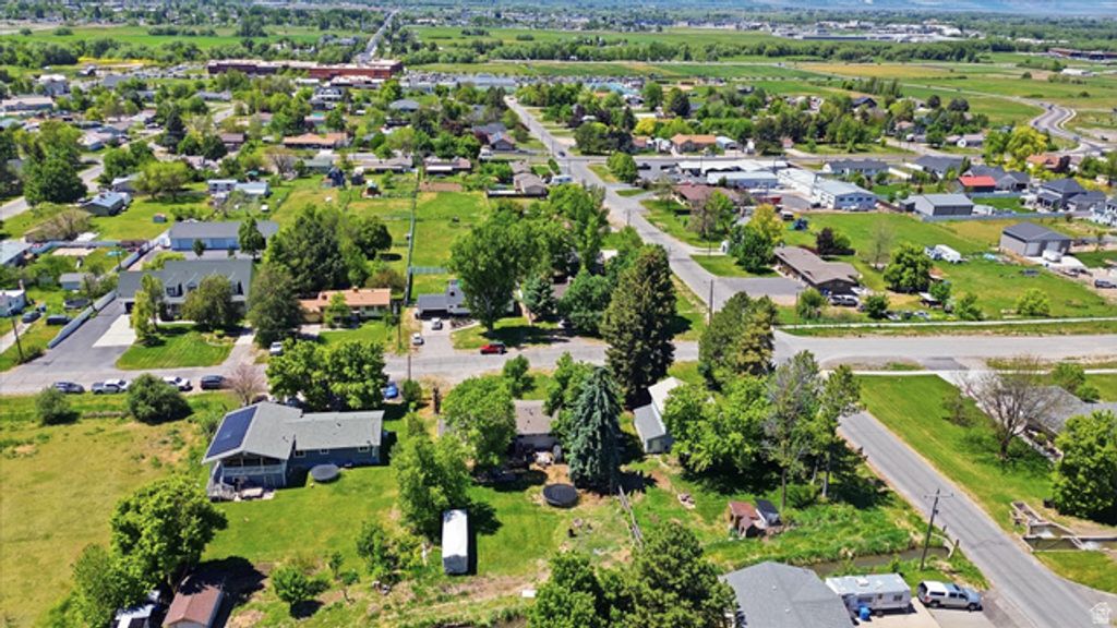 Image 27 of property listing at 288 N 100 E, Millville, UT 84326