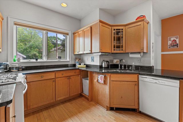 4069 N Prospect AVENUE, Shorewood, WI 53211