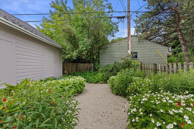 4069 N Prospect AVENUE, Shorewood, WI 53211