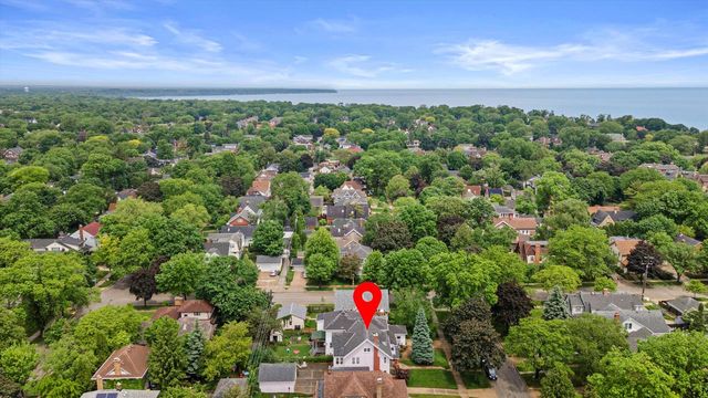 4069 N Prospect AVENUE, Shorewood, WI 53211
