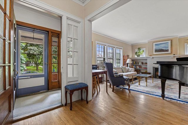 4069 N Prospect AVENUE, Shorewood, WI 53211
