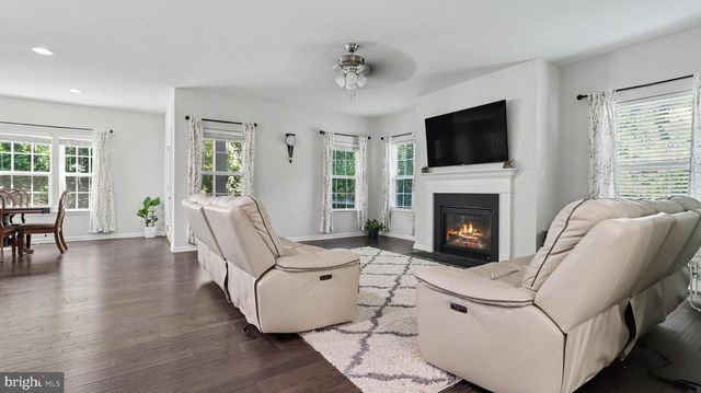 40977 NUT HATCH CT, Aldie, VA 20105