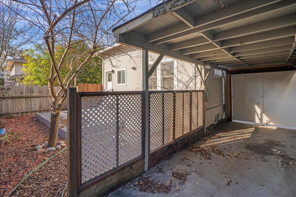 262 Hawthorne Avenue, Palo Alto, CA 94301