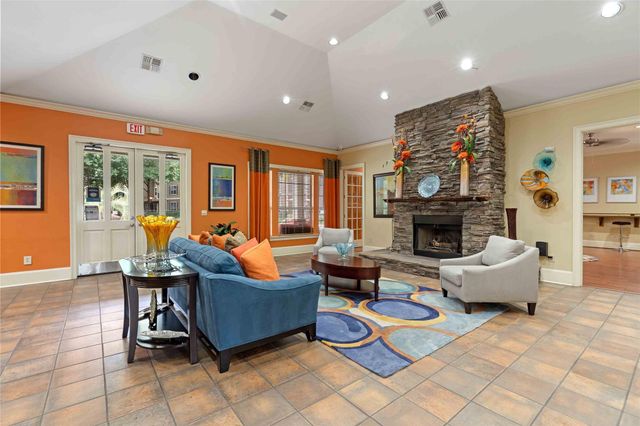 2400-334 Spring Rain Drive, Klein, TX 77379