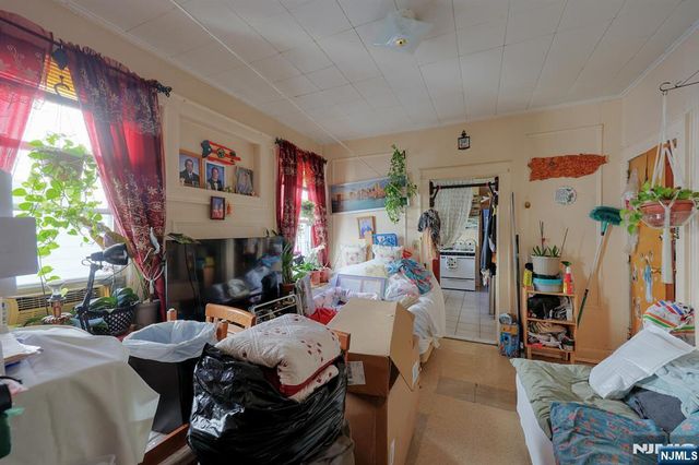 156 Dayton Street, Newark, NJ 07114