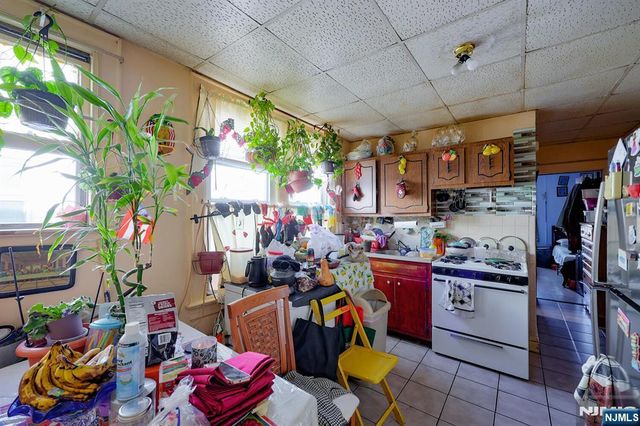 156 Dayton Street, Newark, NJ 07114