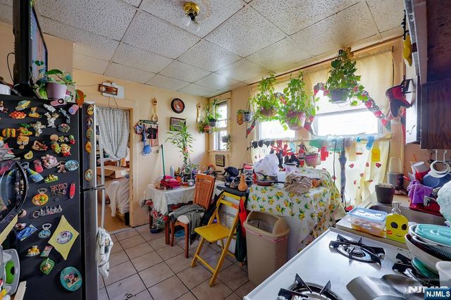 156 Dayton Street, Newark, NJ 07114