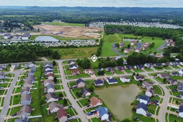 962 W Blue Lick Rd, Shepherdsville, KY 40165