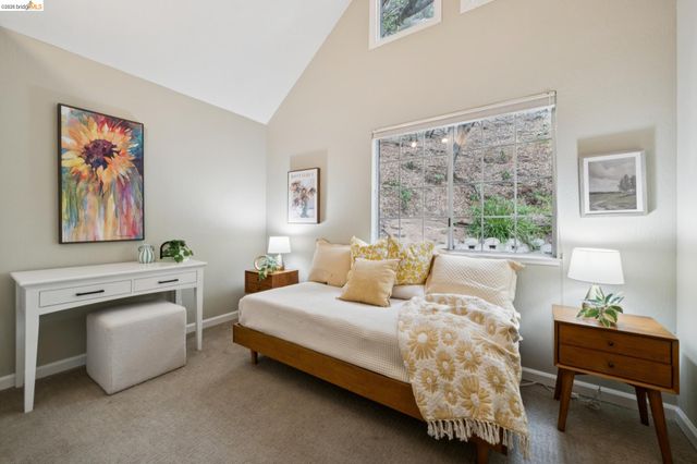 5250 Leona Street, Oakland, CA 94619