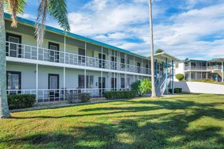 1600 W LAKE PARKER DRIVE D5, Lakeland, FL 33805