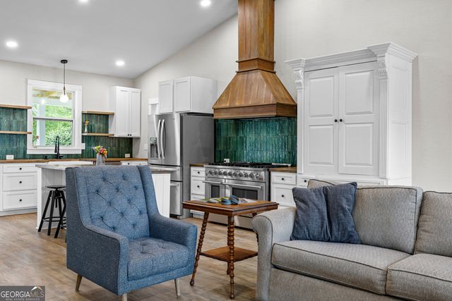 1329 Standing Rock Road, Senoia, GA 30276