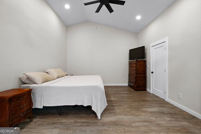 1329 Standing Rock Road, Senoia, GA 30276