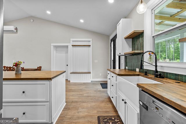 1329 Standing Rock Road, Senoia, GA 30276